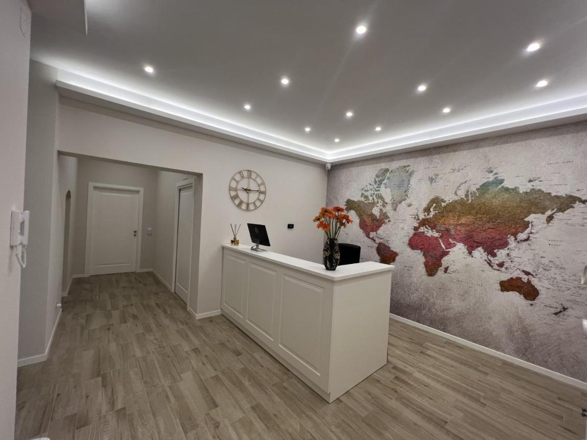 Il Tempio Degli Artisti - Suites باري المظهر الخارجي الصورة
